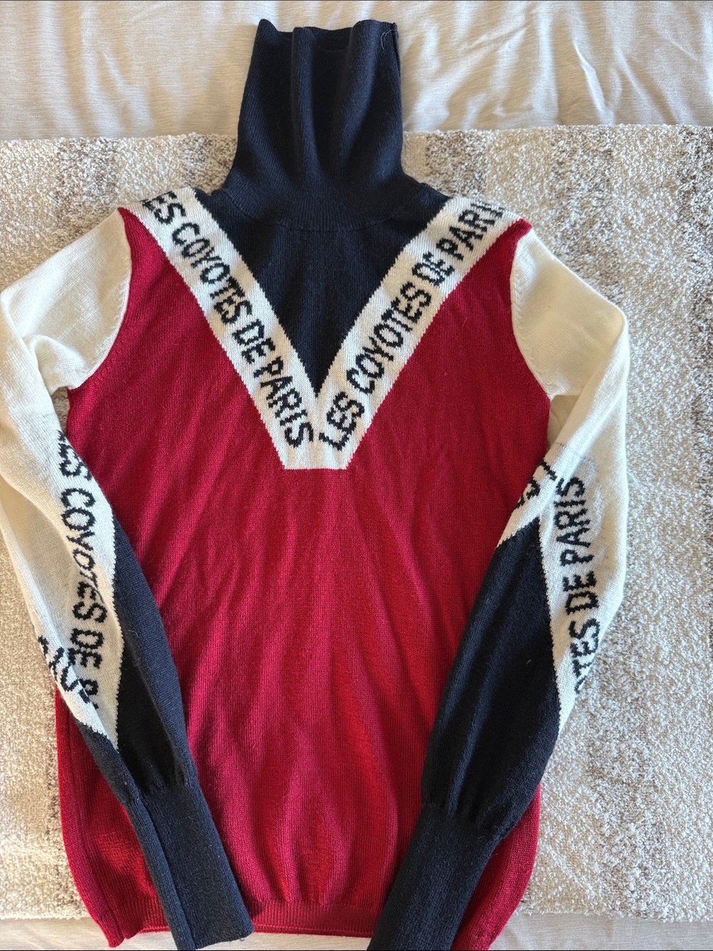 Les Coyotes De Paris Sweater